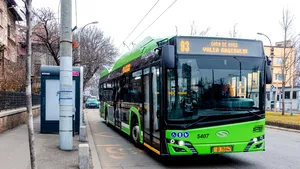 Primele troleibuze Solaris cumpărate de PMB ajung de sâmbătă pe străzile Capitalei