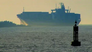 18 români la bordul navei eşuate în Ucraina