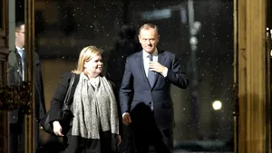 Povestea din spatele discursului „de senzaţie” al preşedintelui Consiliului European, Donald Tusk. Detalii din culise, oferite de cel care a făcut traducerea în limba română