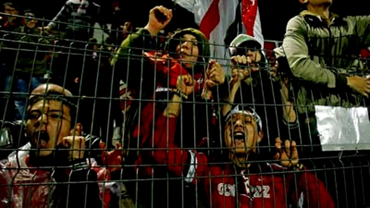 Clubul Dinamo, amendat după ce suporterii au afişat bannere cu mesaje obscene