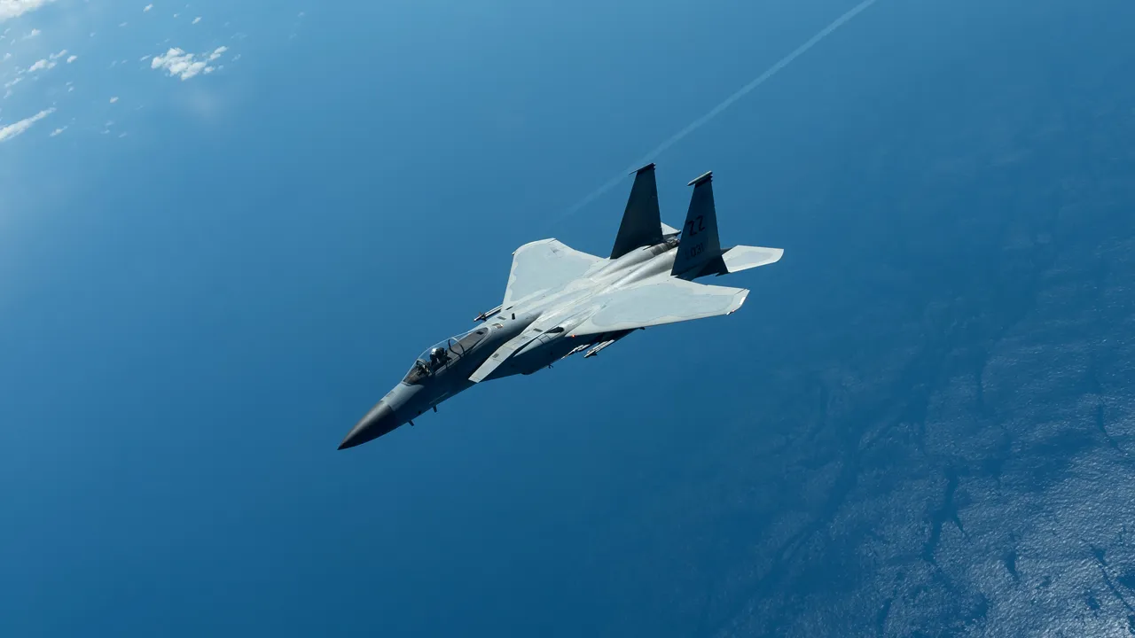 Japonia a ridicat avioanele de luptă de la sol, după ce o aeronavă militară chineză a intrat în spaţiul aerian nipon
