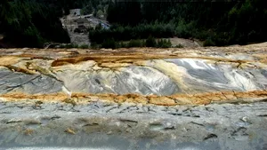 Pericol de poluare transfrontalieră: Nori de steril s-ar putea ridica din zona Maramureş