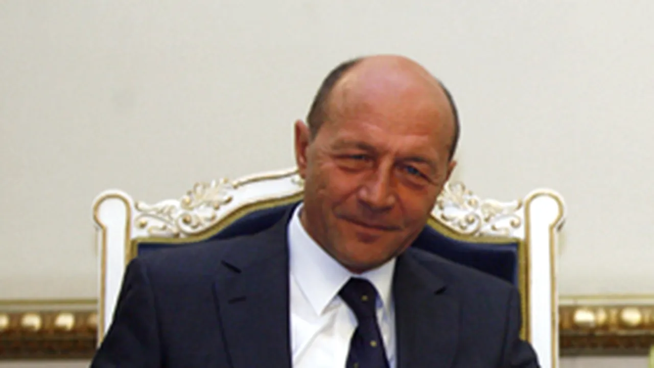 Băsescu, surprins de tăcerea legată de faptul că zeci de revoluţionari se află în greva foamei