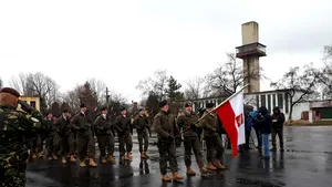 Contingentul militarilor polonezi din cadrul Brigăzii Multinaţionale Sud-Est a NATO, schimbat la Craiova | FOTO 