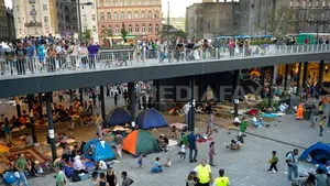 Imigranţii denunţă o 