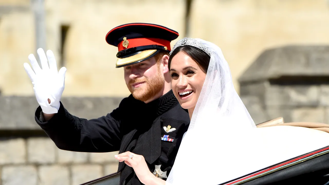 Nunta regală din Marea Britanie. Cadouri primite de oaspeţii invitaţi la ceremonie, de vânzare pe internet
