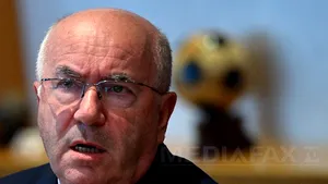 Carlo Tavecchio nu poate fi ales pentru un post oficial al FIFA timp de şase luni