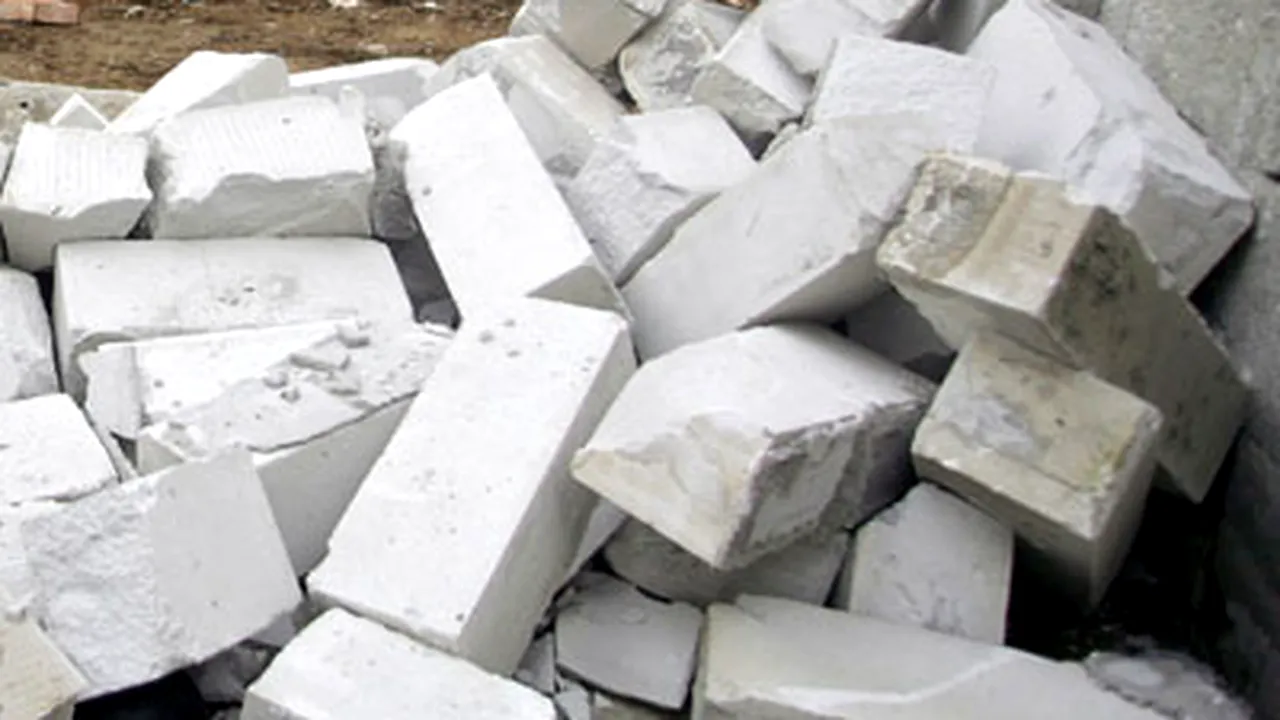 Producătorii de BCA cer stoparea importurilor de materiale de zidărie