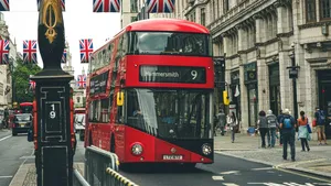 Cel puțin o treime dintre cetățenii UE din Regatul Unit se consideră discriminați