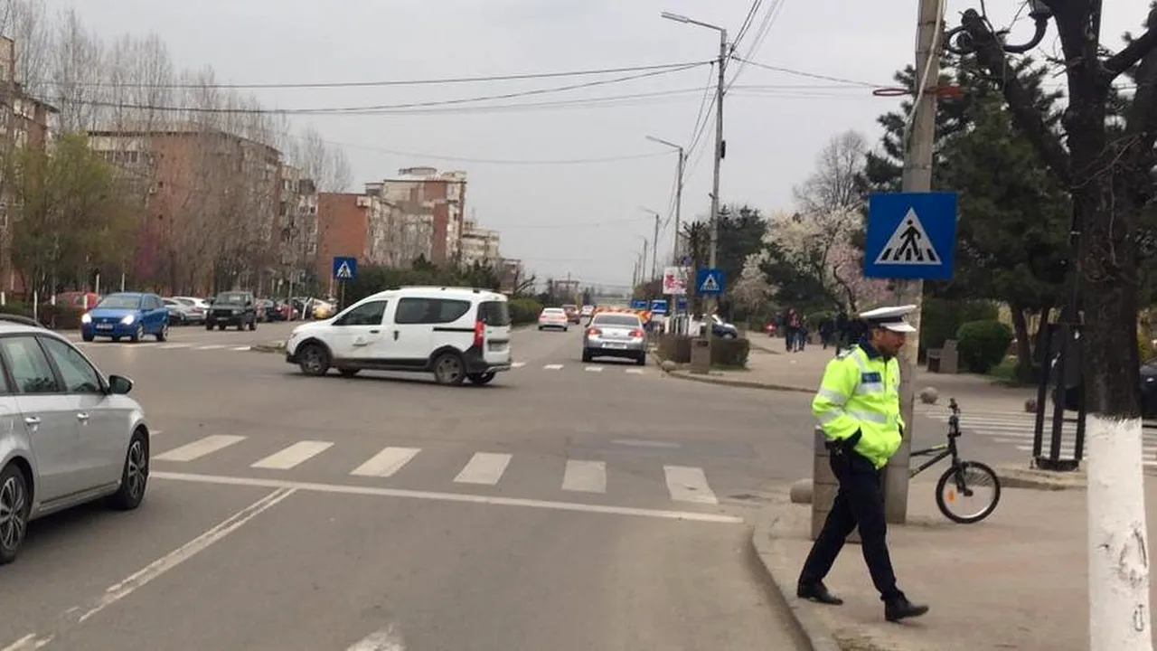 Copil de 11 ani, ajuns în stare gravă la spital după ce a fost lovit de maşină pe o trecere de pietoni din Slatina