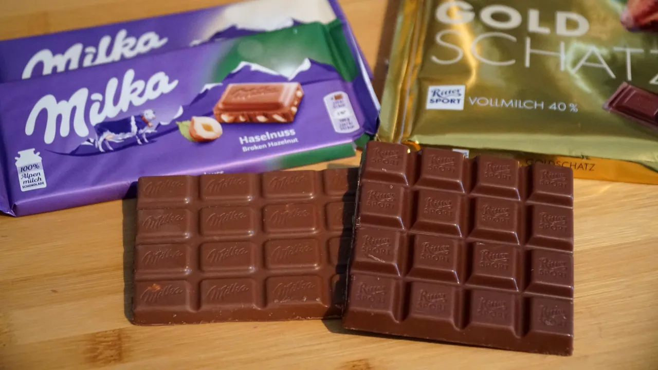 Ritter Sport vs. Milka. Cine a câştigat lupta în justiţie pentru dreptul UNIC de a vinde ciocolată pătrată