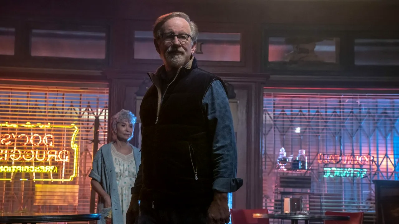 Steven Spielberg a semnat cu Netflix. Regizorul american va realiza mai multe filme pentru platforma de streaming