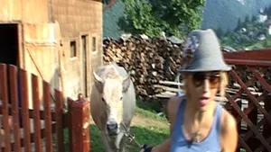 Ana Maria Ferenţ şi Rona Hartner participă la 