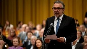 Lucian Romașcanu a depus jurământul la Curtea Europeană de Conturi: Voi reprezenta România cu cinste