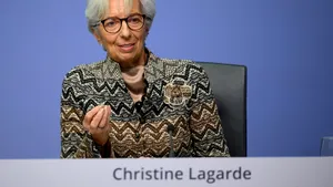 Christine Lagarde solicită reglementări în cazul Bitcoin, denunţând activităţi de spălare de bani