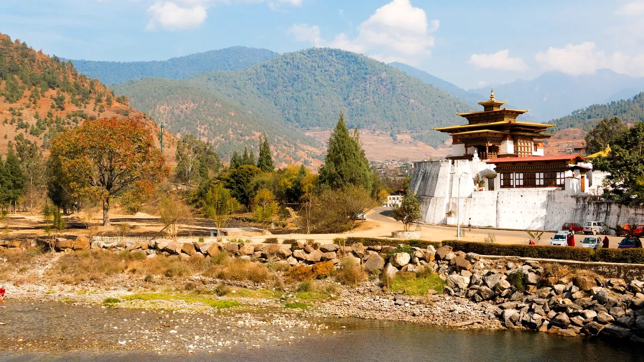 Idei de vacanţe. Bhutan, Maroc şi Marea Britanie, pe lista celor mai bune destinaţii turistice pentru 2020