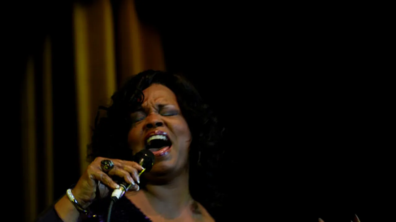 Dianne Reeves revine la Bucureşti