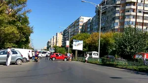Trafic blocat pe bulevardul Iuliu Maniu din Capitală din cauza unui accident