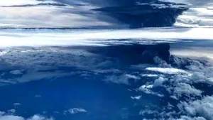 Erupţii vulcanice în Papua Noua Guinee: Aproape 15.000 de persoane au fost evacuate/ Clădiri şi terenuri agricole, distruse | FOTO