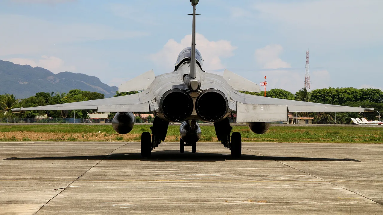 Serbia cumpără avioane de luptă franceze Rafale în valoare de 2,7 miliarde de euro