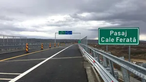 Alunecare de teren pe lotul 4 al Autostrăzii Lugoj-Deva, aflat în construcţie. CNAIR: Solul este destul de instabil