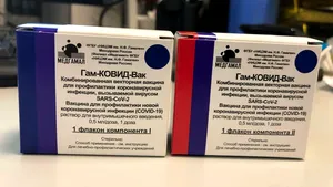 Vaccinul Sputnik V din Rusia oferă o eficienţă împotriva coronavirusului de aproape 92% după studiile clinice