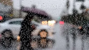 Români, printre zeci de turişti străini blocaţi de inundaţii într-o staţiune din Malaysia. MAE: S-a declanşat procedura de preluare a românilor blocaţi