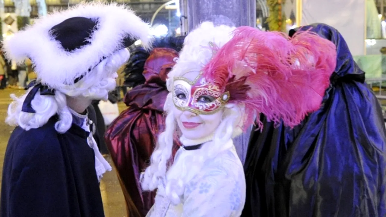 A început Carnavalul de la Veneţia - GALERIE FOTO