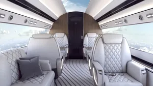 Super-bogații fug din Orientul Mijlociu cu avioane private. Prețurile charter au explodat din cauza conflictului