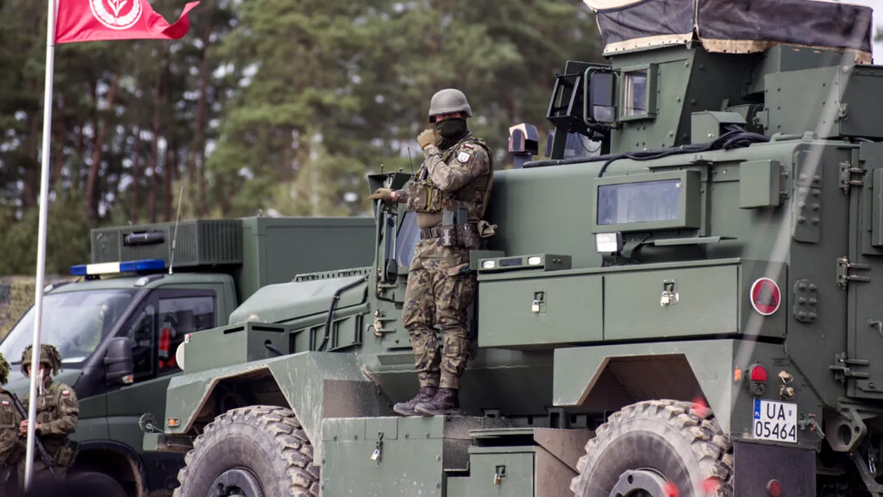 Polonia: Șeful Statului Major avertizează asupra modernizării lente a armatei în fața amenințării ruse