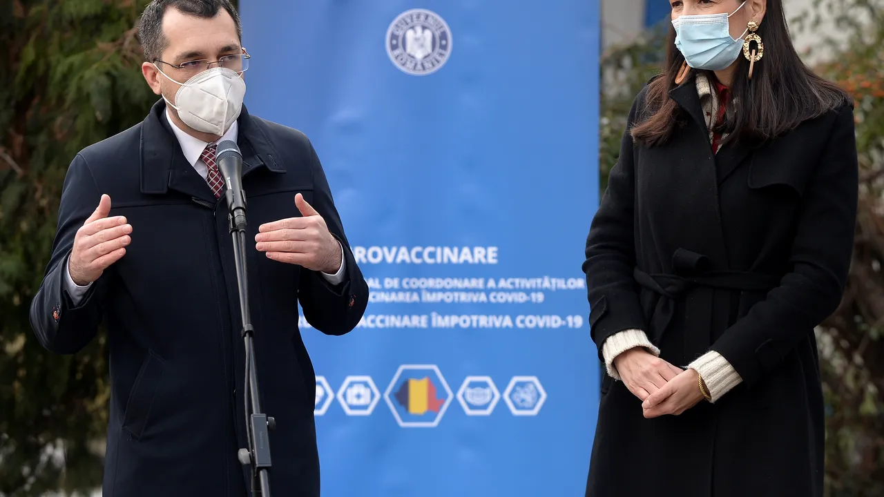 COMENTARIU Marius Oprea | Coaliţia e între ”hăis” şi ”cea” şi România cu un pas în pandemie şi celălalt în groapă