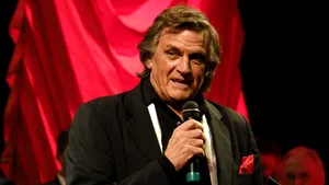 Florin Piersic, aplaudat mai bine de o oră la Cluj (Video)