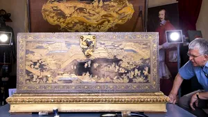 Un cufăr al cardinalului Mazarin, vândut la licitaţie cu 7,3 milioane de euro