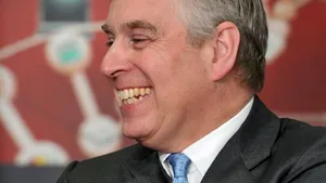 Prinţul Andrew, primul membru al familiei regale britanice care şi-a deschis cont pe Twitter