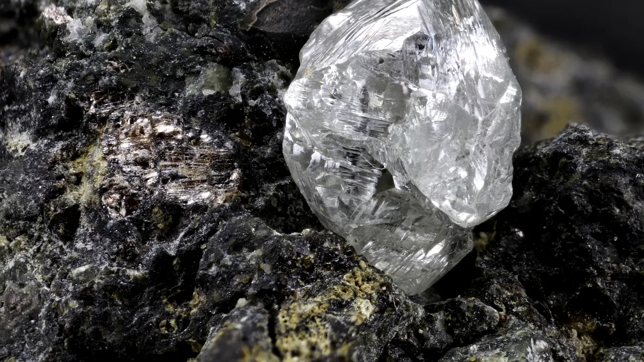 Cea mai mare mină de diamante din lume va fi închisă, după patru decenii de producţie