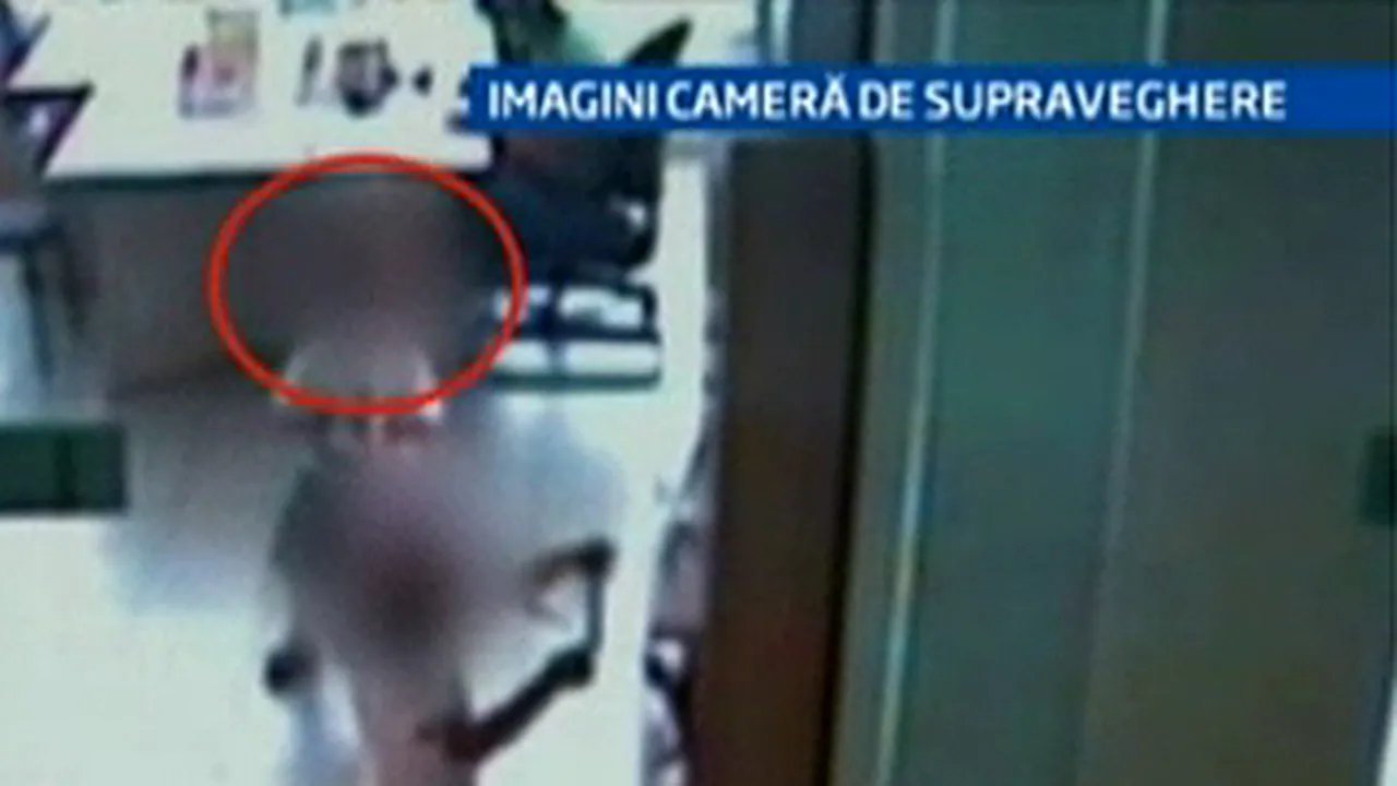 Fetiţa care a murit în banca din Oradea a suferit o fractură de craniu - VIDEO
