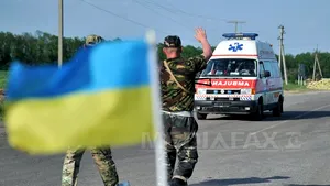 Poliţişti de frontieră ucraineni, răniţi în confruntări, au fost spitalizaţi în Rusia