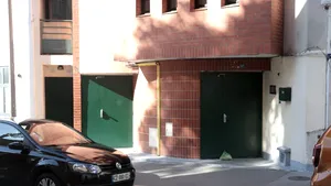 Serbia reține 11 persoane acuzate că au plasat capete de porc la moschei din Paris