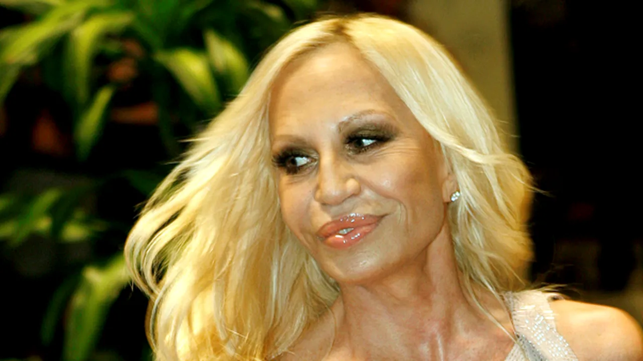 Elton John a ajutat-o pe Donatella Versace să renunţe la cocaină