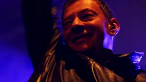 Solistul trupei Proconsul, Bodo, prezent la şedinţa conducerii PNL 