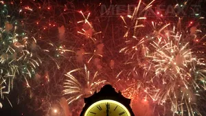 REVELION 2012: Cum au petrecut românii noaptea dintre ani - FOTO