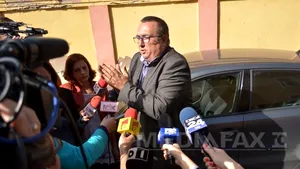 Comisia juridică a amânat decizia privind ridicarea imunităţii deputatului Ioan Adam