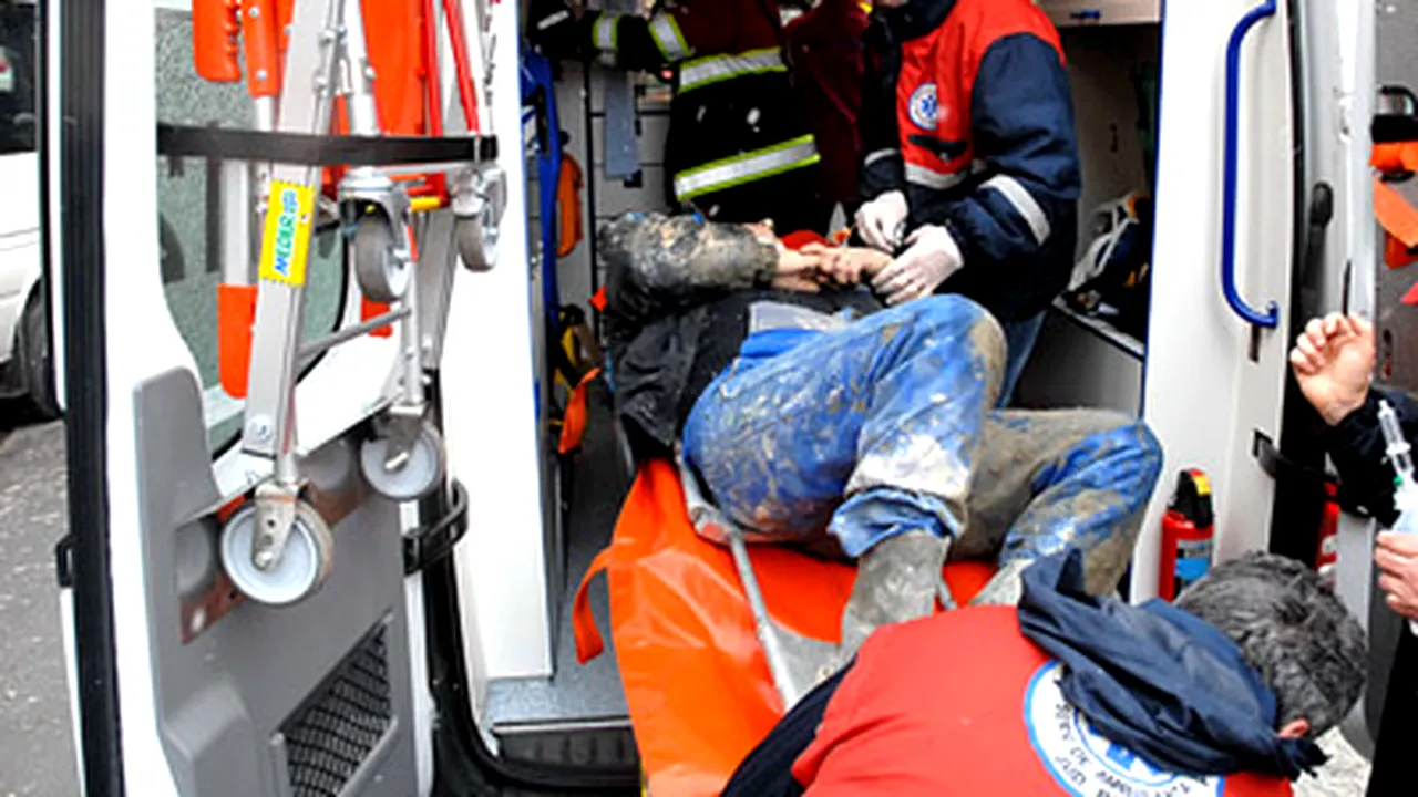 Unul din muncitorii răniţi în accidentul de la Oradea Plaza este în continuare în stare gravă