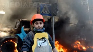 VIOLENŢELE DIN KIEV în imagini. Fotografii impresionante - GALERIE FOTO