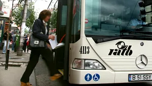 Autobuzele liniilor 300, 783, şi 381 din Bucureşti circulă pe trasee modificate, miercuri