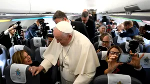 Papa Francisc a ajuns în Ungaria