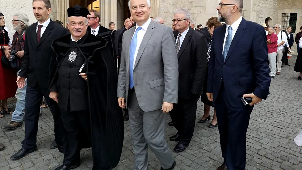 Cluj: Un corp al liceului maghiar 
