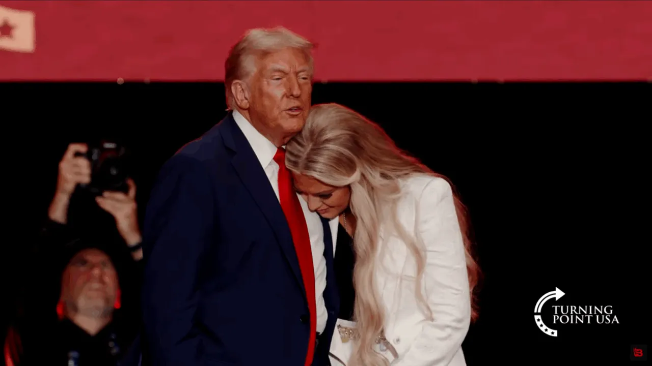Donald Trump a pus crima lui Kirk pe seama „radicalilor de stânga” / Moment emoționant alături de văduva lui Kirk