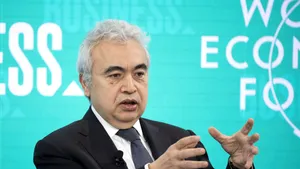 AIE avertizează: Europa mai are rezerve de kerosen doar pentru 6 săptămâni