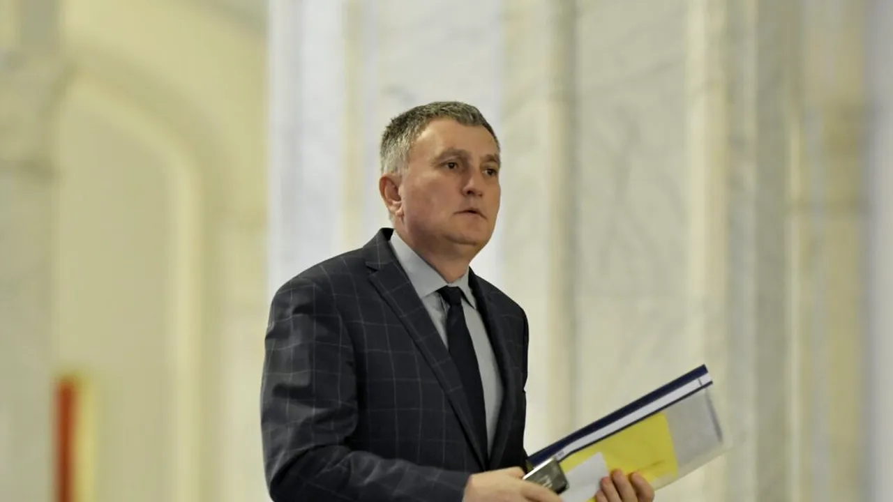 Culisele ședinței PNL. Un lider liberal cere excluderea lui Veștea din partid: „Ce a făcut el e încă un cui în sicriul partidului”